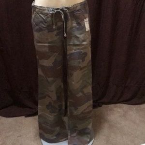 Camouflage khaki style pants